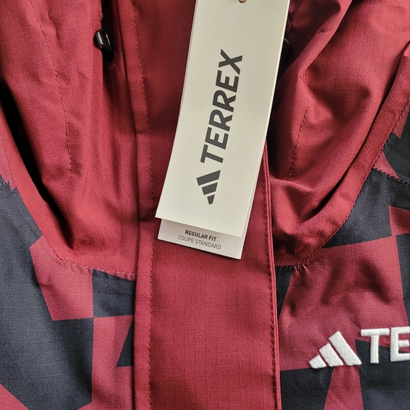 Women's Adidas Terrex Xperior 2L Insulated Jacket Medium Small ShadowRed/Black - Picture 4 of 7
